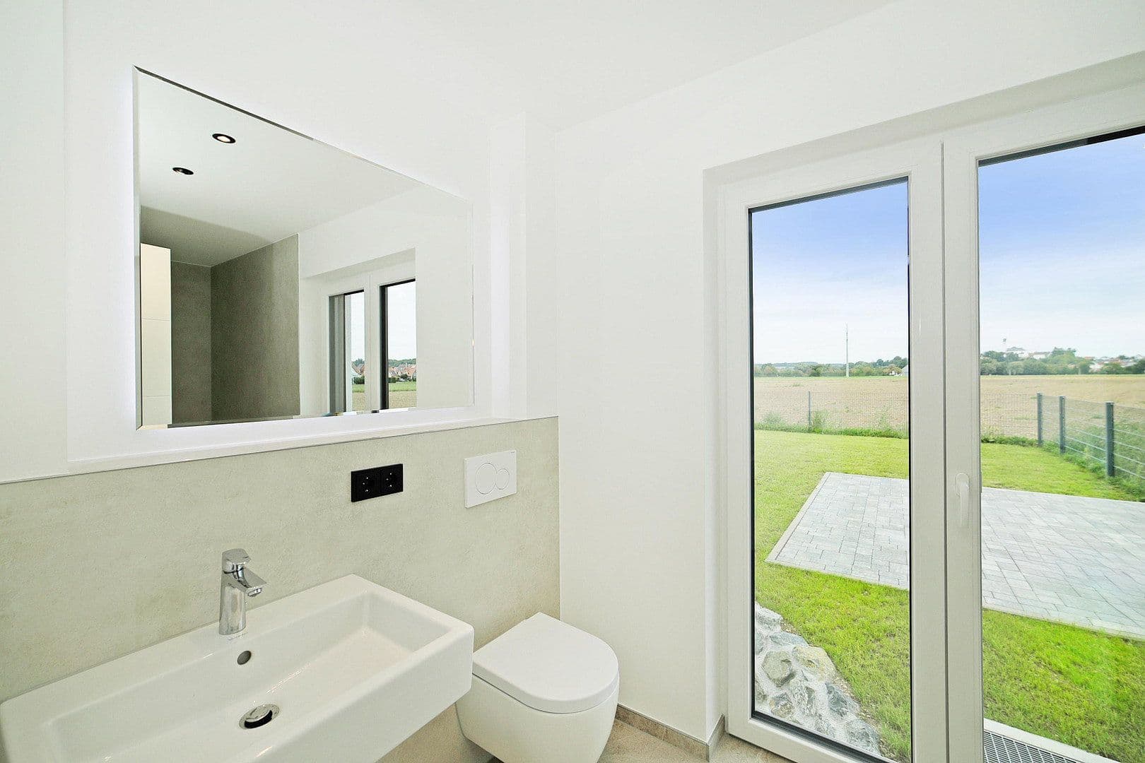 Prodej domu 164 m², pozemek 602 m², Zimmererweg 3, Bergkirchen, Bavorsko Prodej domu 164 m², pozemek 602 m², Zimmererweg 3, Bergkirchen, Bavorsko