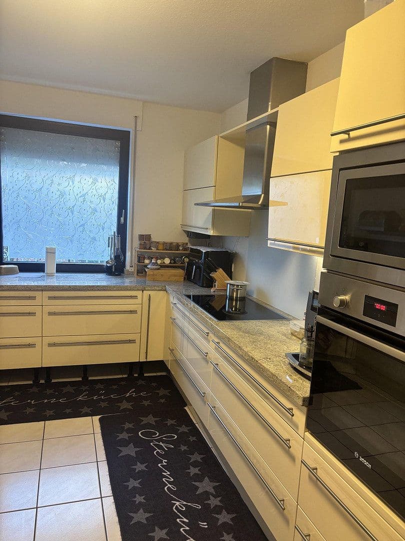 Pronájem domu 170 m², pozemek 460 m², Mühlheim am Main, Hessen Pronájem domu 170 m², pozemek 460 m², Mühlheim am Main, Hessen