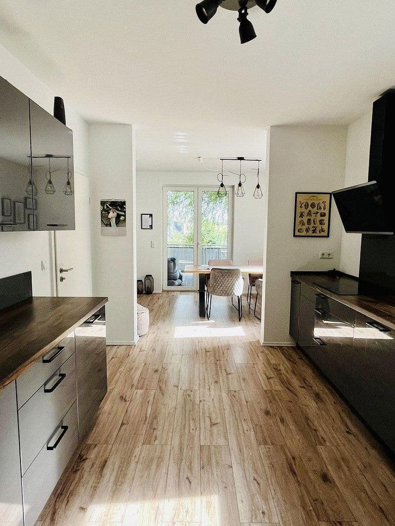 Pronájem bytu 3+1 95 m², Viersen, Severní Porýní-Vestfálsko Pronájem bytu 3+1 95 m², Viersen, Severní Porýní-Vestfálsko