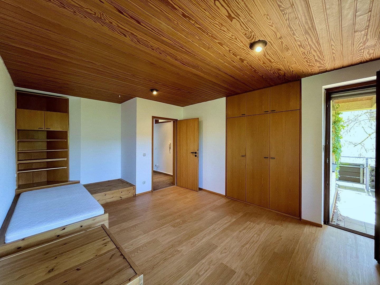 Prodej domu 160 m², pozemek 300 m², Mannheim, Bádensko-Württembersko Prodej domu 160 m², pozemek 300 m², Mannheim, Bádensko-Württembersko