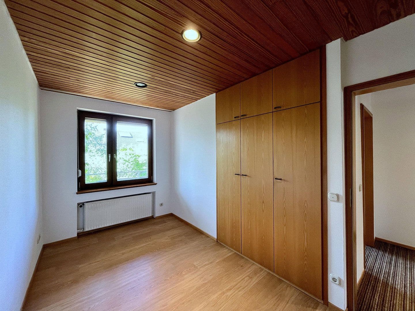 Prodej domu 160 m², pozemek 300 m², Mannheim, Bádensko-Württembersko Prodej domu 160 m², pozemek 300 m², Mannheim, Bádensko-Württembersko
