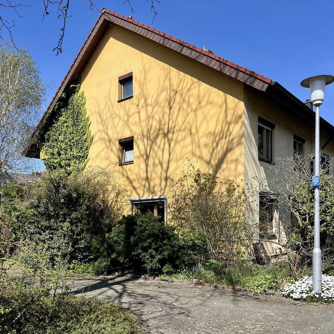 Prodej domu 160 m², pozemek 300 m², Mannheim, Bádensko-Württembersko Prodej domu 160 m², pozemek 300 m², Mannheim, Bádensko-Württembersko