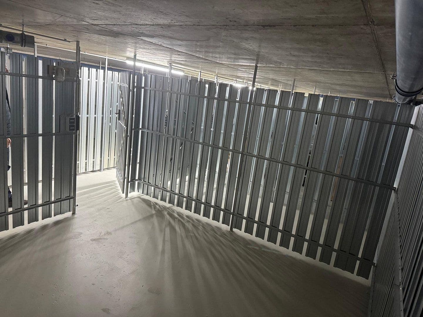 Pronájem bytu 1+1 43 m², Ludwig-Feuerbach Str. 4, Nuernberg, Bavorsko Pronájem bytu 1+1 43 m², Ludwig-Feuerbach Str. 4, Nuernberg, Bavorsko