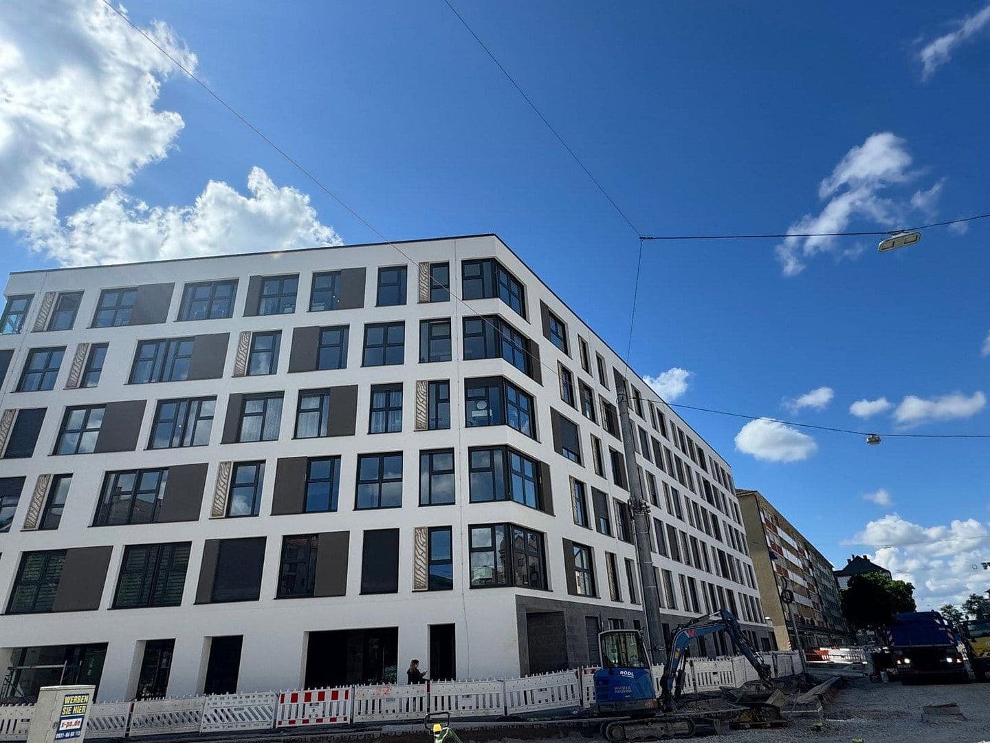 Pronájem bytu 1+1 43 m², Ludwig-Feuerbach Str. 4, Nuernberg, Bavorsko Pronájem bytu 1+1 43 m², Ludwig-Feuerbach Str. 4, Nuernberg, Bavorsko