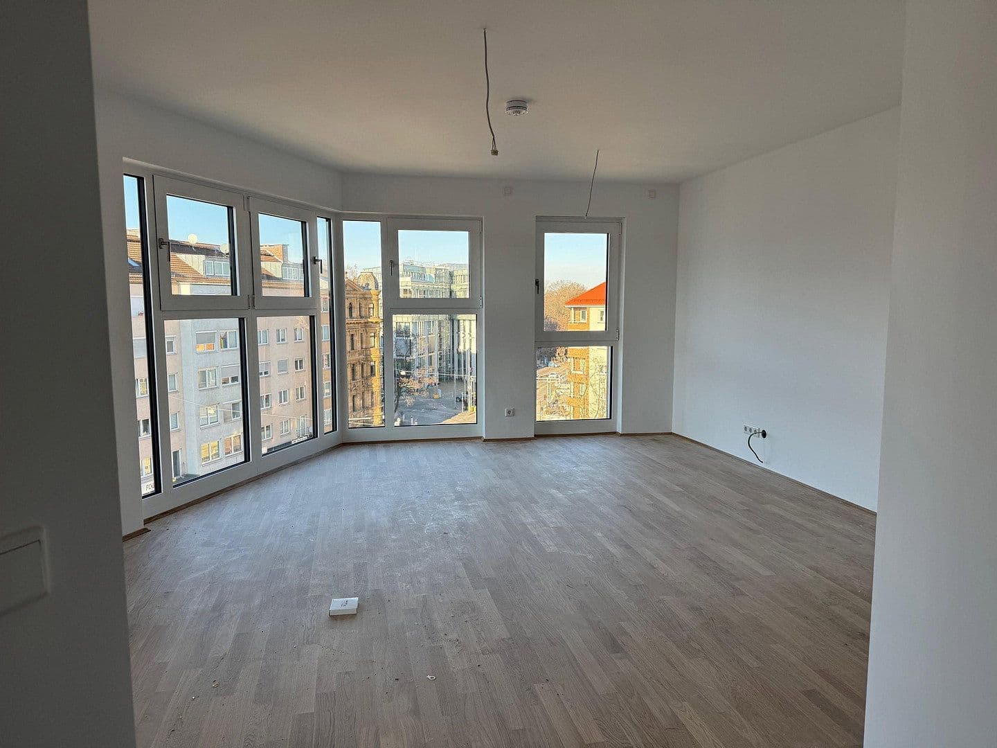 Pronájem bytu 1+1 43 m², Ludwig-Feuerbach Str. 4, Nuernberg, Bavorsko Pronájem bytu 1+1 43 m², Ludwig-Feuerbach Str. 4, Nuernberg, Bavorsko