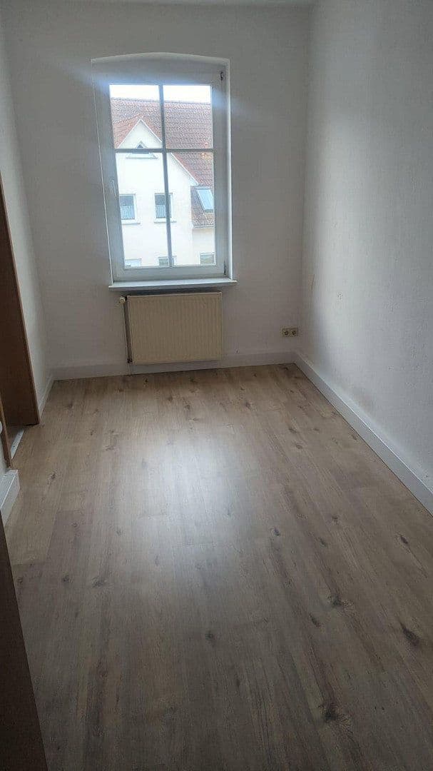Pronájem bytu 1+kk 34 m², Perleberger Str. 3b, Kyritz, Braniborsko Pronájem bytu 1+kk 34 m², Perleberger Str. 3b, Kyritz, Braniborsko