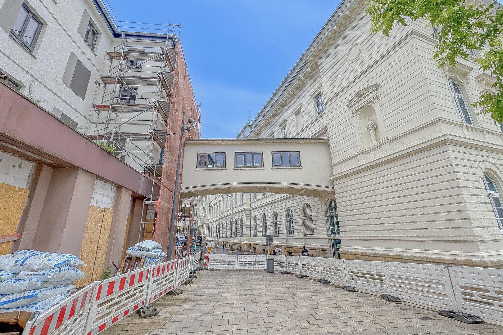 Pronájem kanceláře 30 m², Döppersberg 37, Wuppertal, Severní Porýní-Vestfálsko Pronájem kanceláře 30 m², Döppersberg 37, Wuppertal, Severní Porýní-Vestfálsko