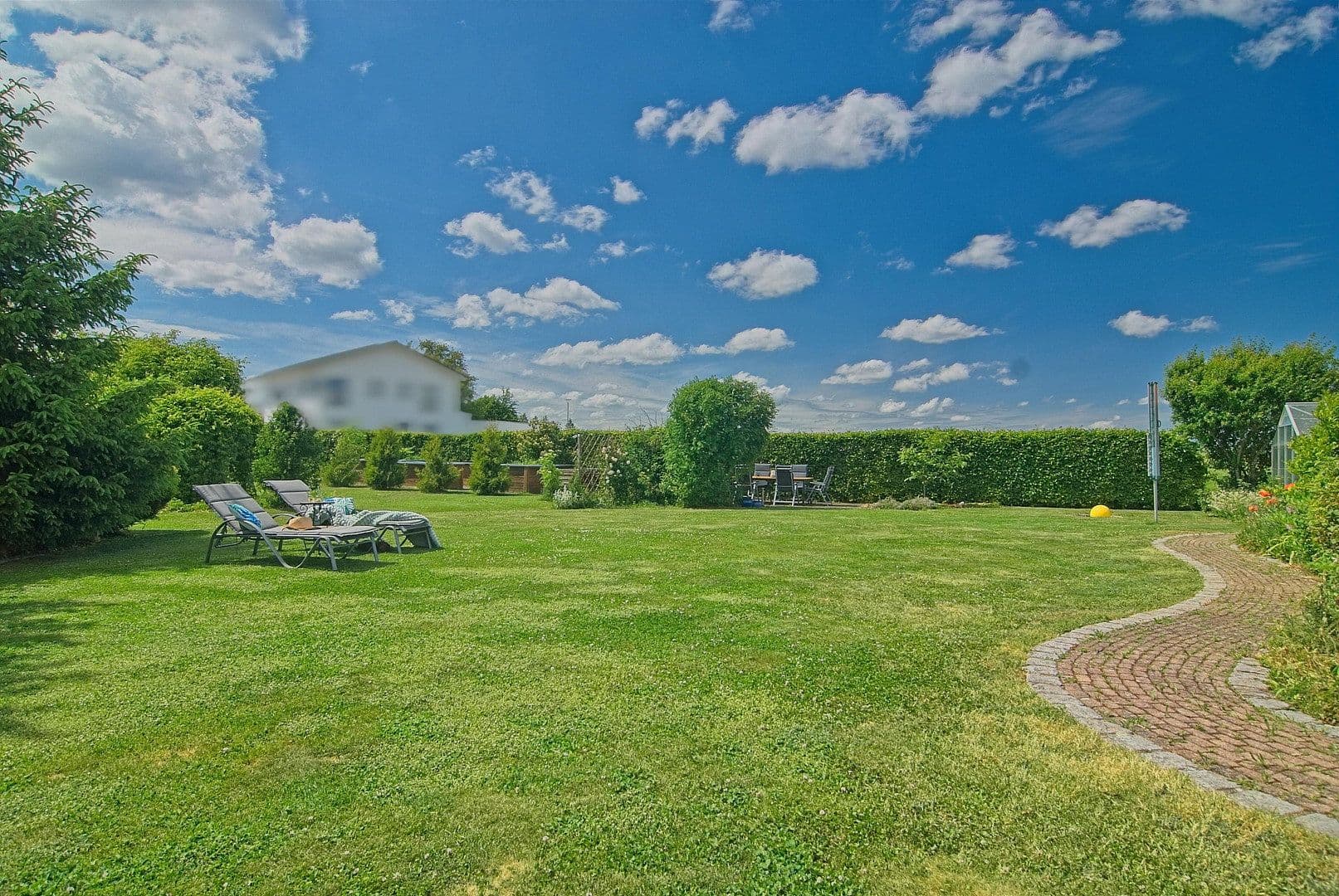 Prodej domu 262 m², pozemek 2.149 m², Wutach, Bádensko-Württembersko Prodej domu 262 m², pozemek 2.149 m², Wutach, Bádensko-Württembersko