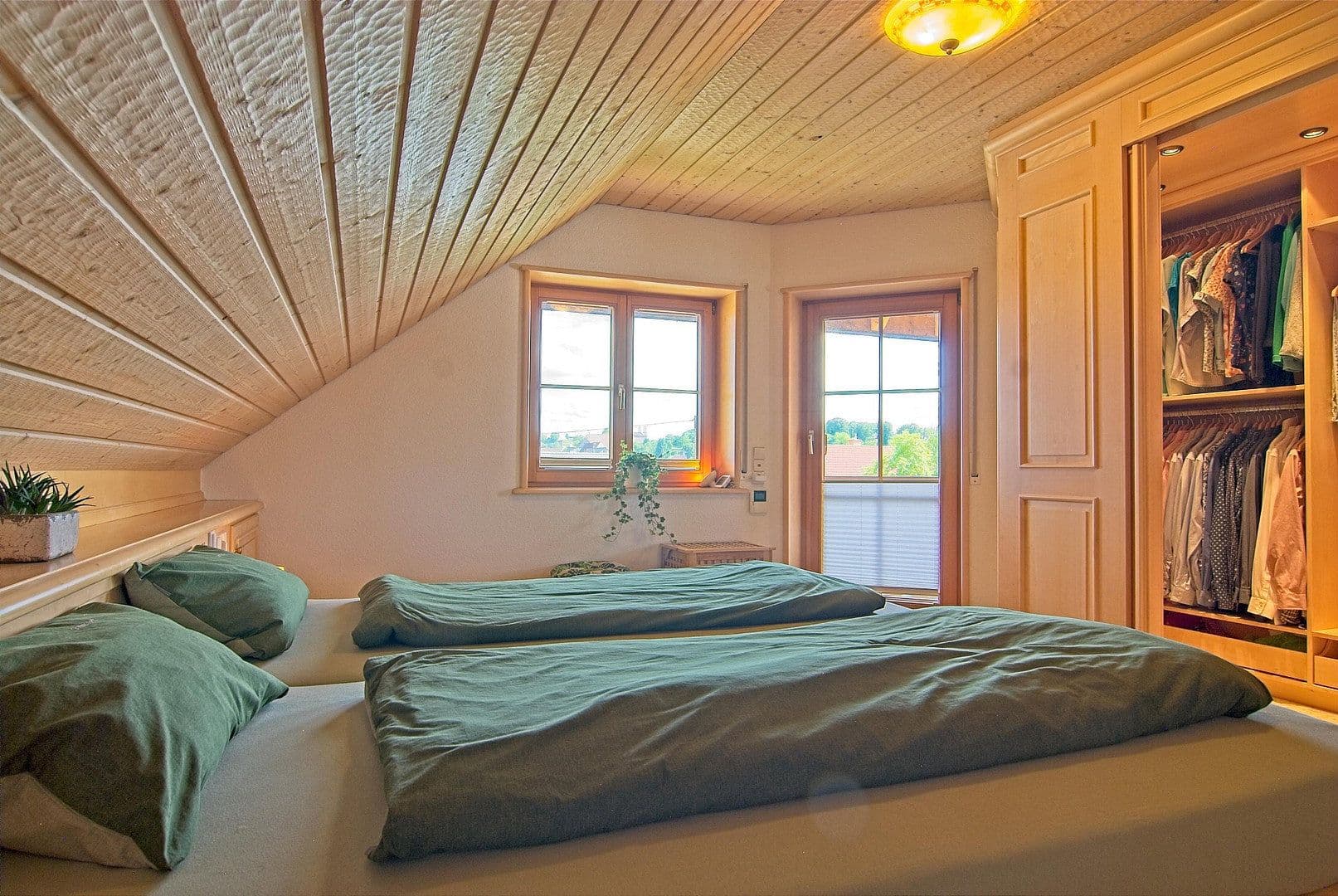 Prodej domu 262 m², pozemek 2.149 m², Wutach, Bádensko-Württembersko Prodej domu 262 m², pozemek 2.149 m², Wutach, Bádensko-Württembersko