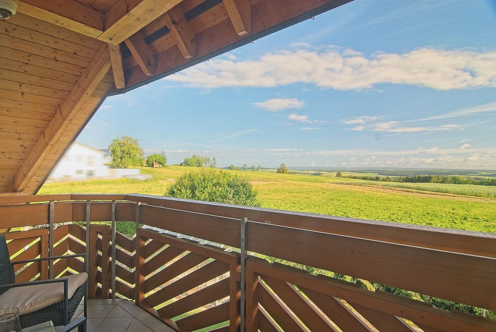 Prodej domu 262 m², pozemek 2.149 m², Wutach, Bádensko-Württembersko Prodej domu 262 m², pozemek 2.149 m², Wutach, Bádensko-Württembersko