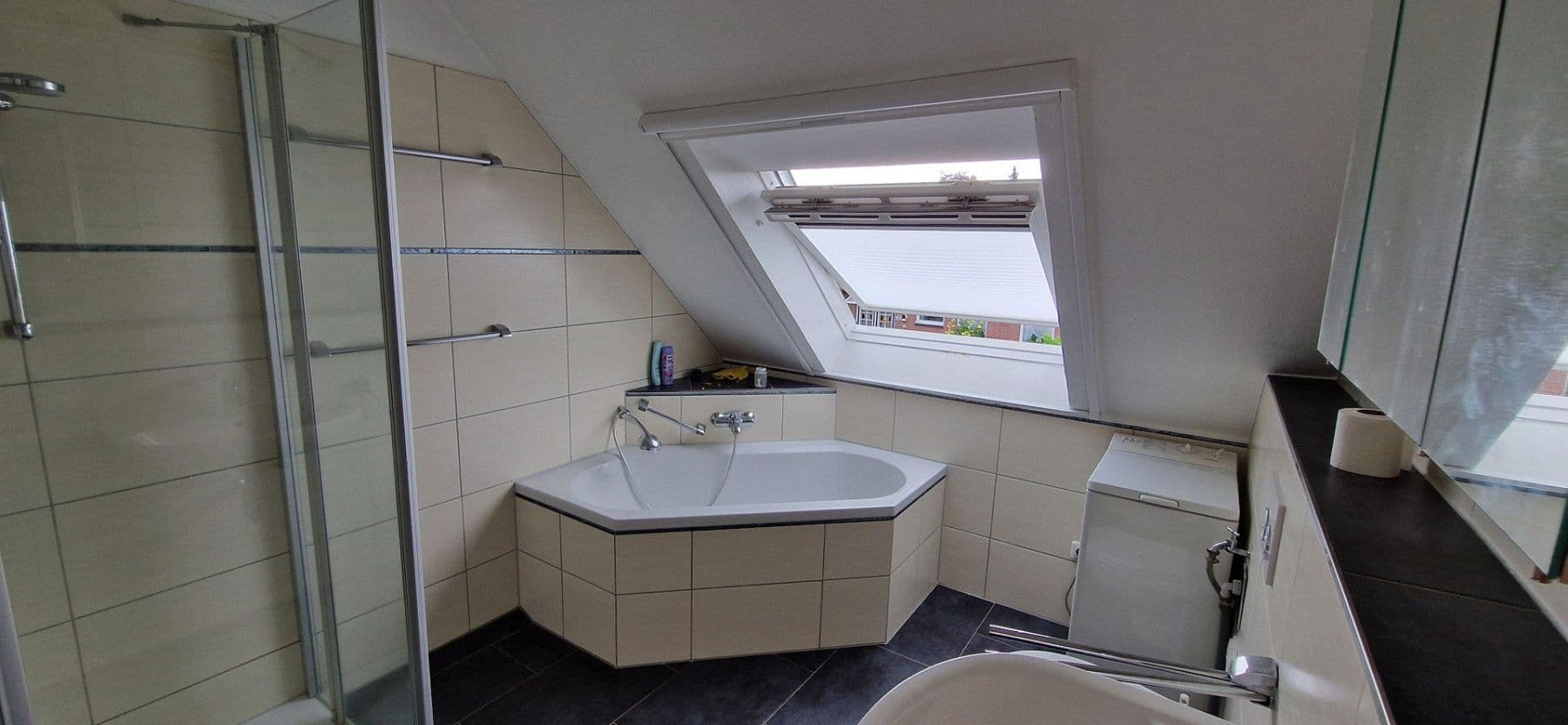Prodej domu 210 m², pozemek 1.043 m², Thedinghausen, Dolní Sasko Prodej domu 210 m², pozemek 1.043 m², Thedinghausen, Dolní Sasko