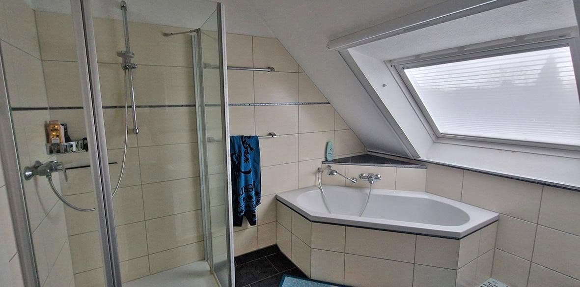 Prodej domu 210 m², pozemek 1.043 m², Thedinghausen, Dolní Sasko Prodej domu 210 m², pozemek 1.043 m², Thedinghausen, Dolní Sasko