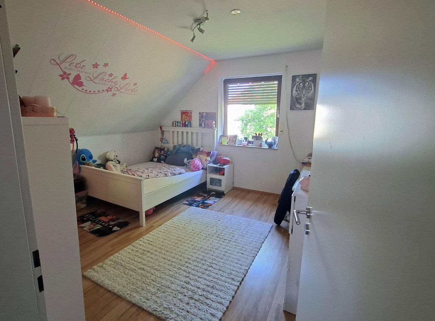 Prodej domu 210 m², pozemek 1.043 m², Thedinghausen, Dolní Sasko Prodej domu 210 m², pozemek 1.043 m², Thedinghausen, Dolní Sasko