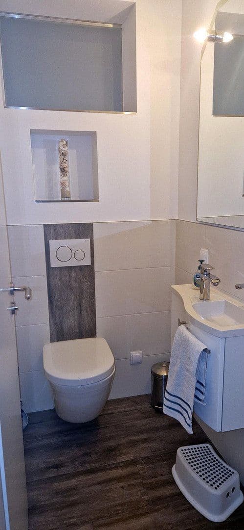 Prodej domu 210 m², pozemek 1.043 m², Thedinghausen, Dolní Sasko Prodej domu 210 m², pozemek 1.043 m², Thedinghausen, Dolní Sasko