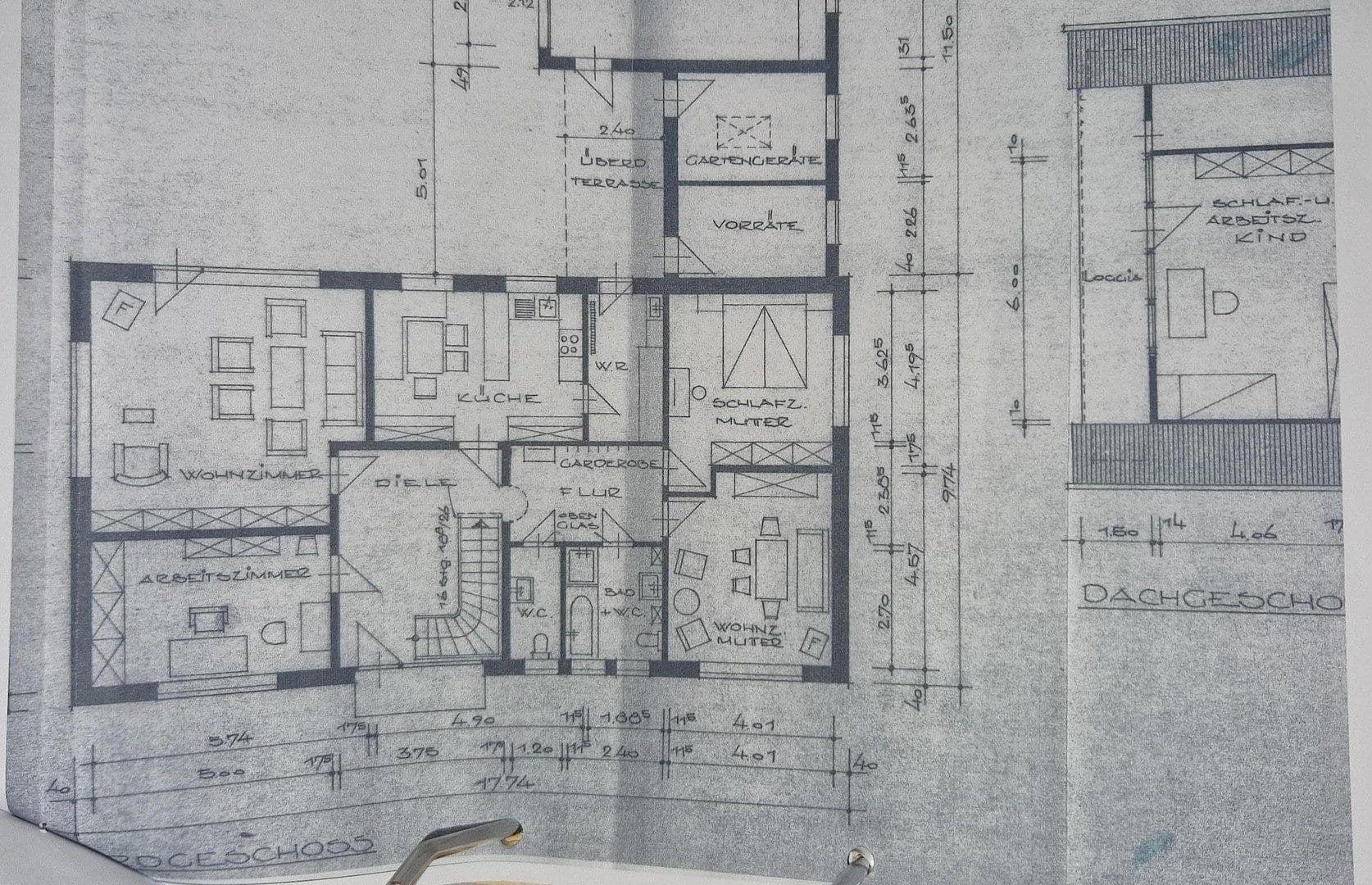 Prodej domu 210 m², pozemek 1.043 m², Thedinghausen, Dolní Sasko Prodej domu 210 m², pozemek 1.043 m², Thedinghausen, Dolní Sasko