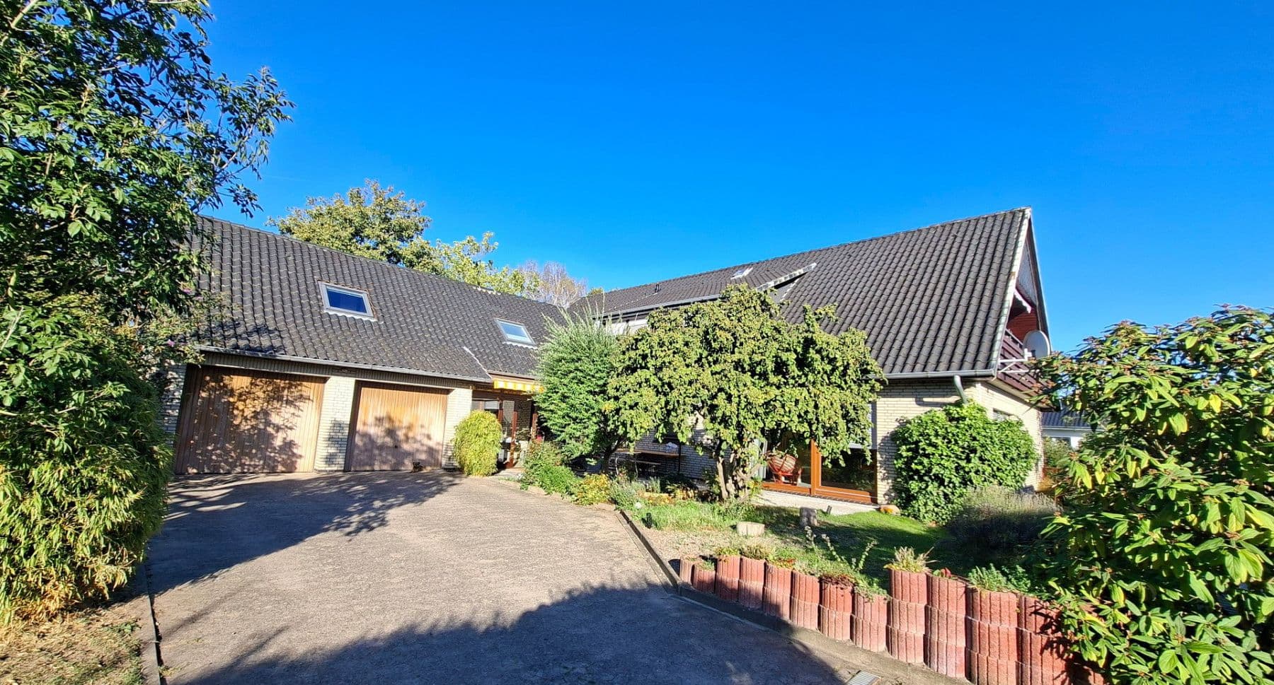 Prodej domu 208 m², pozemek 1.043 m², Thedinghausen, Dolní Sasko Prodej domu 208 m², pozemek 1.043 m², Thedinghausen, Dolní Sasko