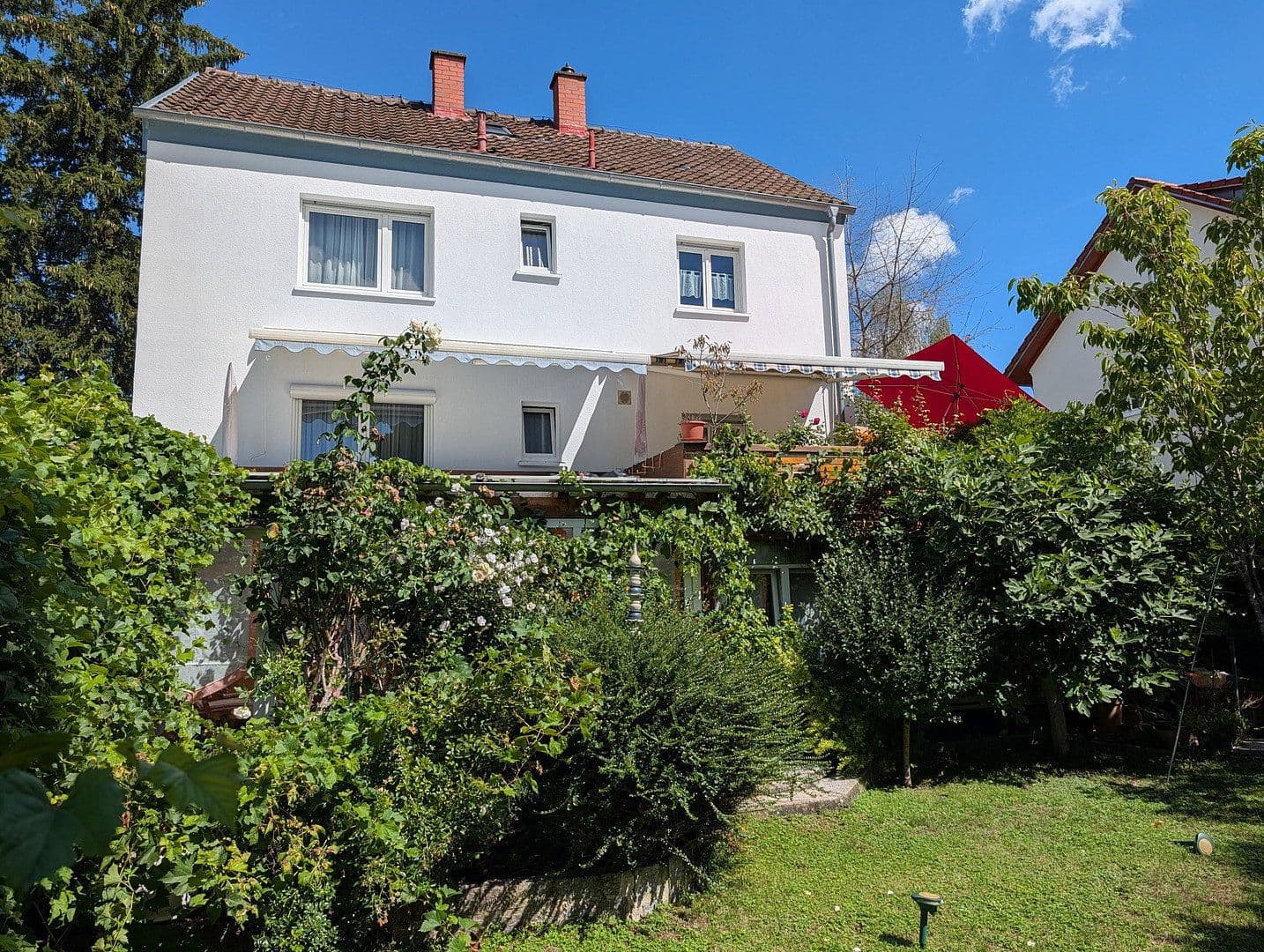 Prodej domu 160 m², pozemek 600 m², Konstanz, Bádensko-Württembersko Prodej domu 160 m², pozemek 600 m², Konstanz, Bádensko-Württembersko