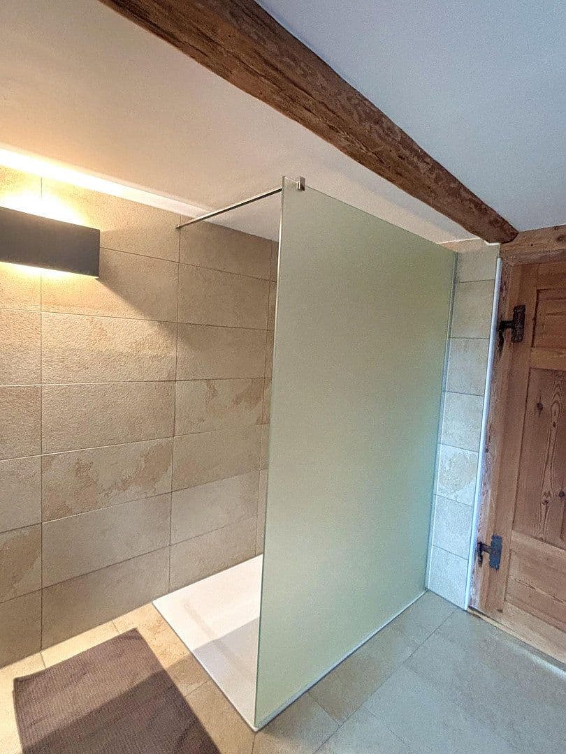 Prodej domu 220 m², pozemek 2.019 m², Uckersdorf 8, Schwarzhofen, Bavorsko Prodej domu 220 m², pozemek 2.019 m², Uckersdorf 8, Schwarzhofen, Bavorsko