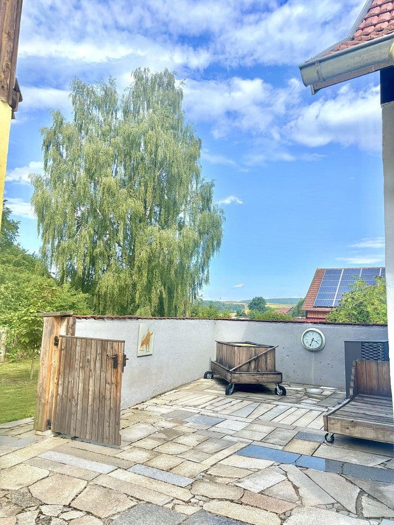 Prodej domu 220 m², pozemek 2.019 m², Uckersdorf 8, Schwarzhofen, Bavorsko Prodej domu 220 m², pozemek 2.019 m², Uckersdorf 8, Schwarzhofen, Bavorsko