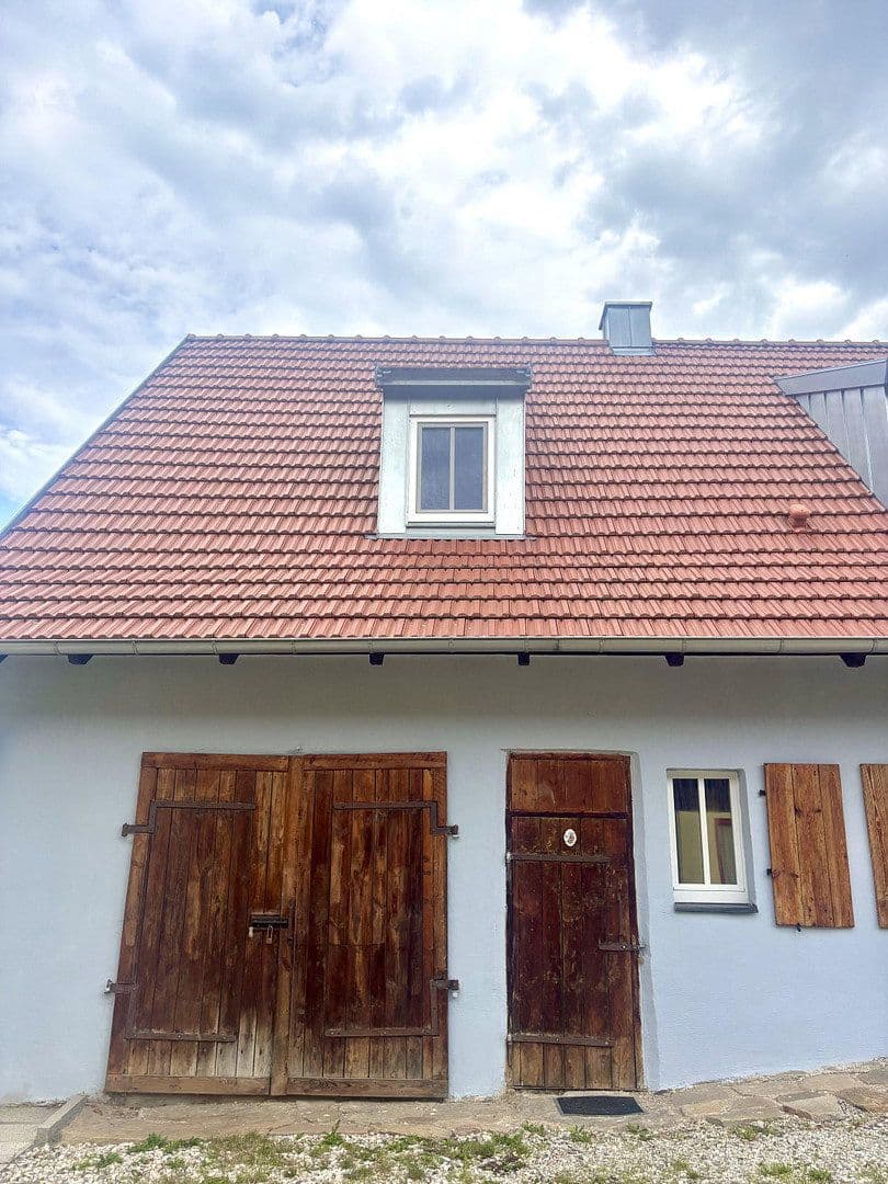 Prodej domu 220 m², pozemek 2.019 m², Uckersdorf 8, Schwarzhofen, Bavorsko Prodej domu 220 m², pozemek 2.019 m², Uckersdorf 8, Schwarzhofen, Bavorsko