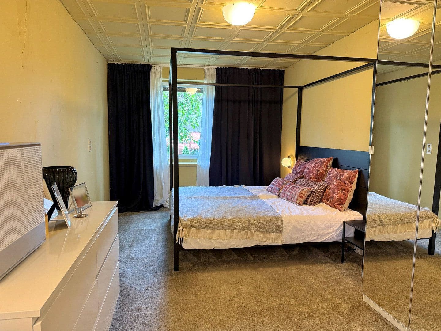 Prodej domu 219 m², pozemek 3.815 m², Lemgow, Dolní Sasko Prodej domu 219 m², pozemek 3.815 m², Lemgow, Dolní Sasko