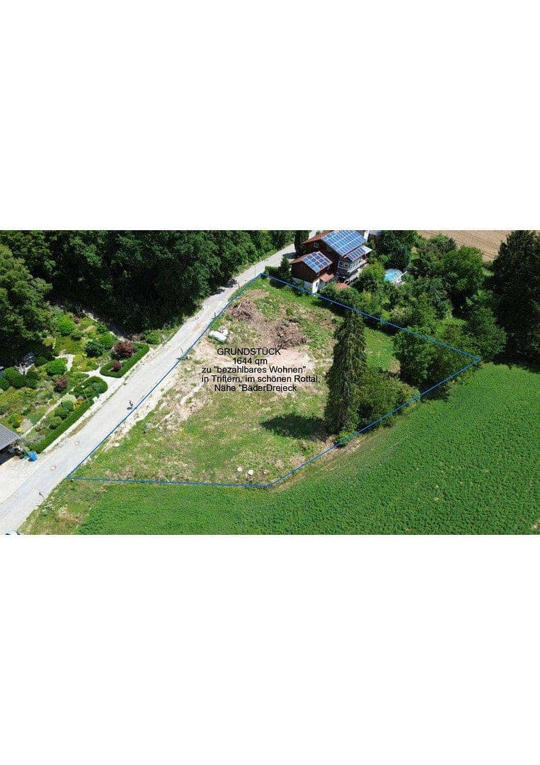 Prodej domu 59 m², pozemek 300 m², Lärchenweg in Triftern im schönen Rottal, Bad Füssing, Bavorsko Prodej domu 59 m², pozemek 300 m², Lärchenweg in Triftern im schönen Rottal, Bad Füssing, Bavorsko