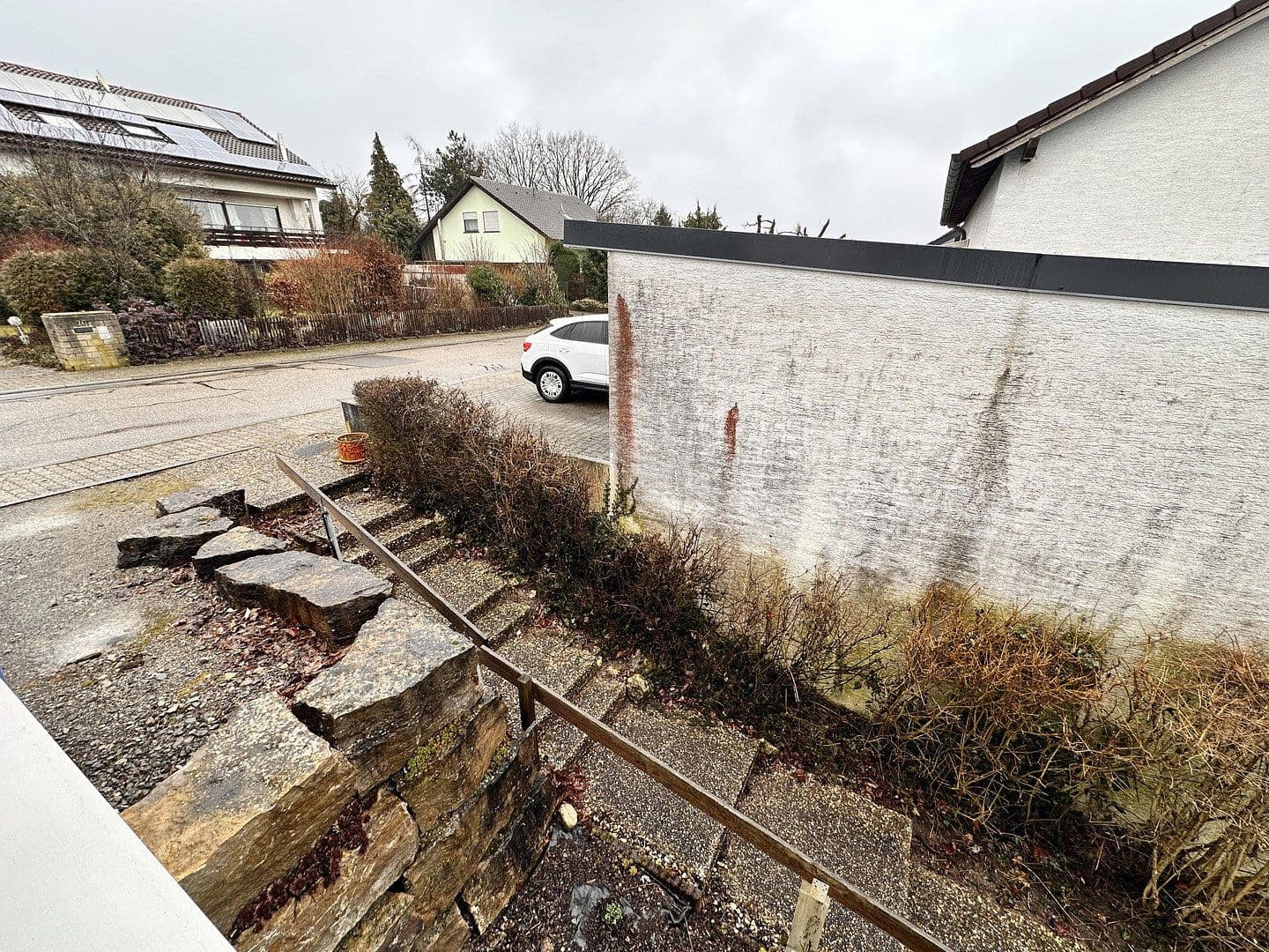Prodej domu 270 m², pozemek 869 m², Bad Rappenau, Bádensko-Württembersko Prodej domu 270 m², pozemek 869 m², Bad Rappenau, Bádensko-Württembersko
