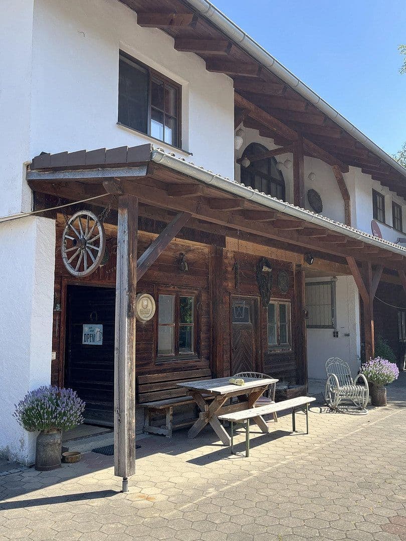 Prodej domu 160 m², pozemek 30.000 m², Böbing, Bavorsko Prodej domu 160 m², pozemek 30.000 m², Böbing, Bavorsko