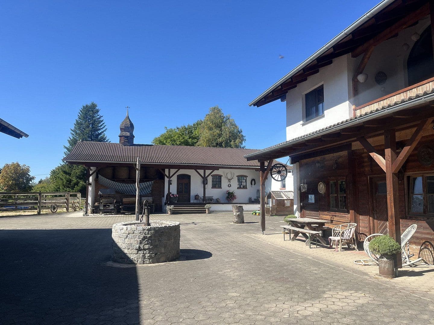 Prodej domu 160 m², pozemek 30.000 m², Böbing, Bavorsko Prodej domu 160 m², pozemek 30.000 m², Böbing, Bavorsko
