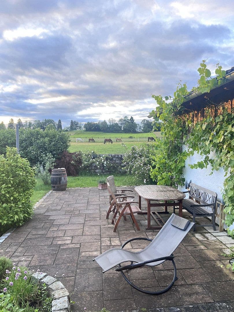 Prodej domu 160 m², pozemek 30.000 m², Böbing, Bavorsko Prodej domu 160 m², pozemek 30.000 m², Böbing, Bavorsko