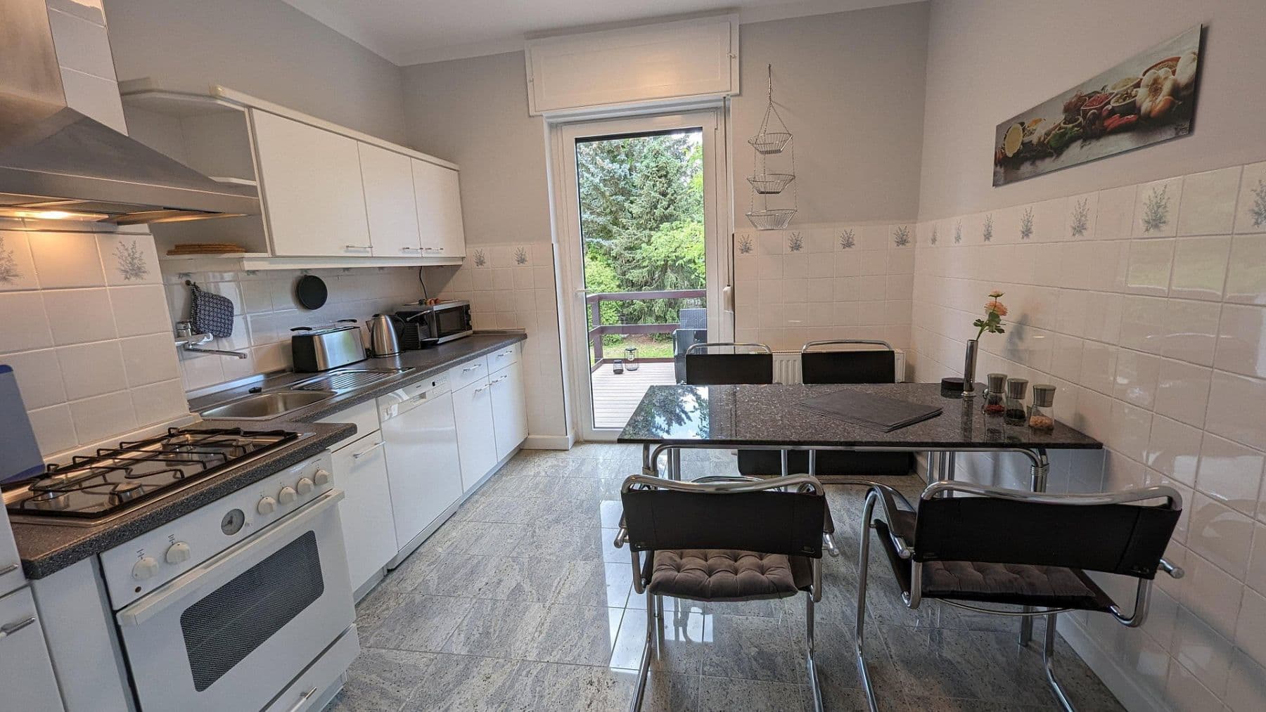 Prodej domu 160 m², pozemek 675 m², Berlin - Biesdorf, Berlín Prodej domu 160 m², pozemek 675 m², Berlin - Biesdorf, Berlín