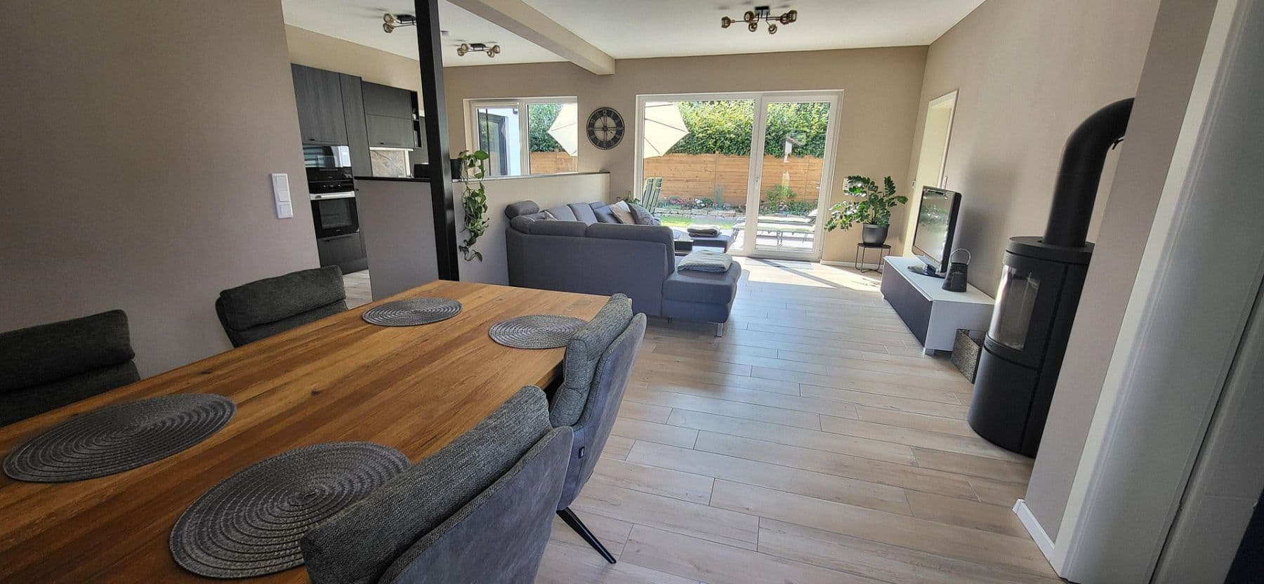 Prodej domu 135 m², pozemek 691 m², Stemwede, Severní Porýní-Vestfálsko Prodej domu 135 m², pozemek 691 m², Stemwede, Severní Porýní-Vestfálsko