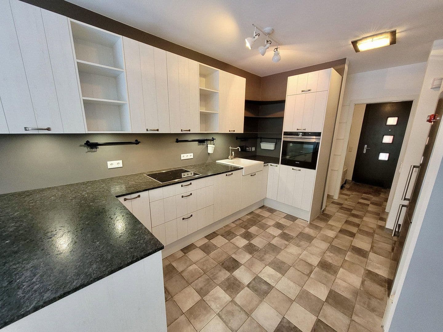 Prodej domu 145 m², pozemek 140 m², Potsdam, Braniborsko Prodej domu 145 m², pozemek 140 m², Potsdam, Braniborsko