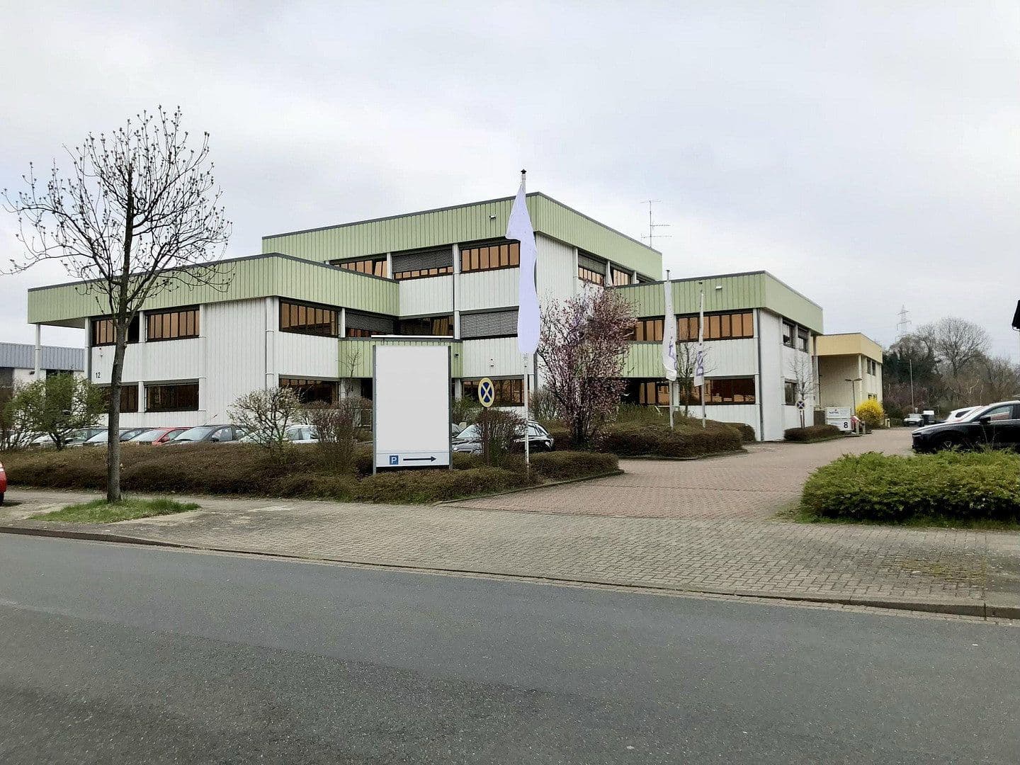 Pronájem kanceláře 500 m², Hannover, Dolní Sasko Pronájem kanceláře 500 m², Hannover, Dolní Sasko