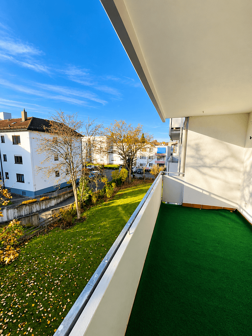 Prodej bytu 3+kk 108 m², Laichingen, Bádensko-Württembersko Prodej bytu 3+kk 108 m², Laichingen, Bádensko-Württembersko