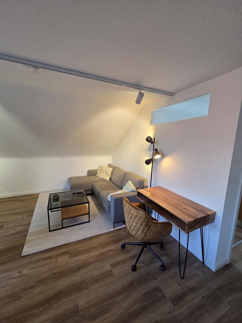 Pronájem bytu 2+1 48 m², Kettengäßchen 1, Augsburg, Bavorsko Pronájem bytu 2+1 48 m², Kettengäßchen 1, Augsburg, Bavorsko