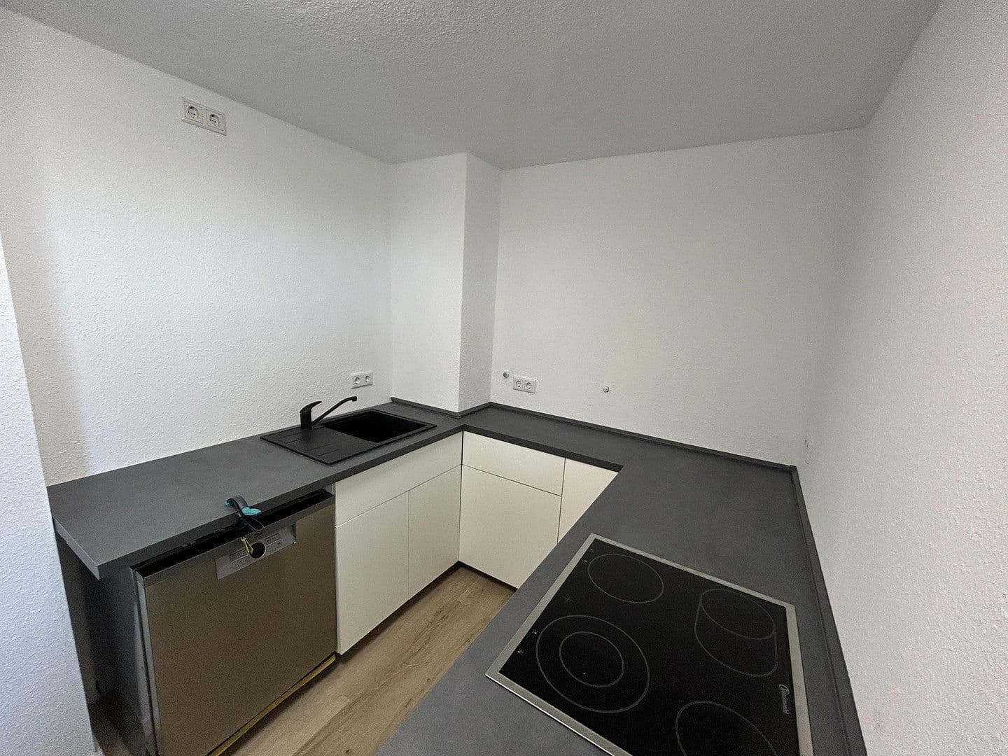Pronájem bytu 1+1 51 m², Fritz-Meister-Weg 5, Bielefeld, Severní Porýní-Vestfálsko Pronájem bytu 1+1 51 m², Fritz-Meister-Weg 5, Bielefeld, Severní Porýní-Vestfálsko