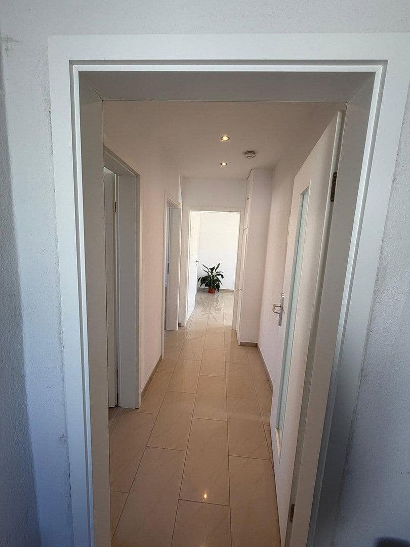 Pronájem bytu 2+1 60 m², Eppelheim, Bádensko-Württembersko Pronájem bytu 2+1 60 m², Eppelheim, Bádensko-Württembersko