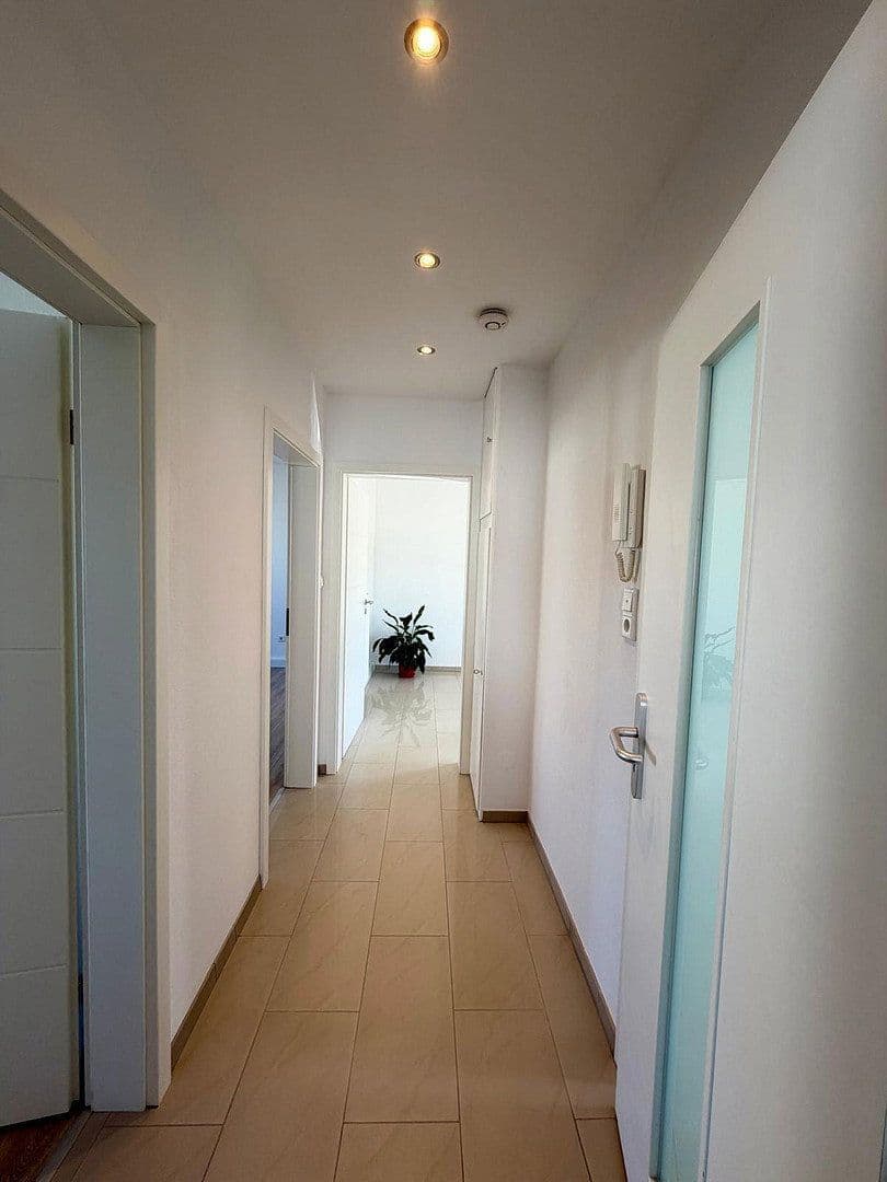 Pronájem bytu 2+1 60 m², Eppelheim, Bádensko-Württembersko Pronájem bytu 2+1 60 m², Eppelheim, Bádensko-Württembersko