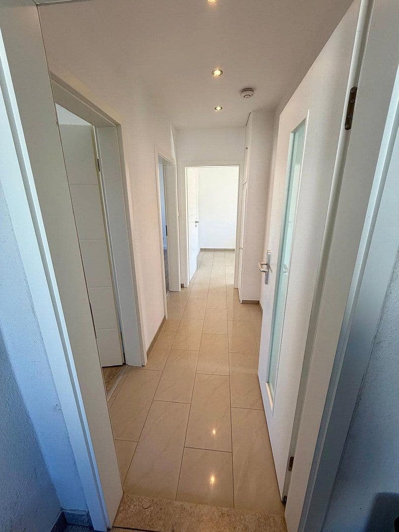 Pronájem bytu 2+1 60 m², Eppelheim, Bádensko-Württembersko Pronájem bytu 2+1 60 m², Eppelheim, Bádensko-Württembersko