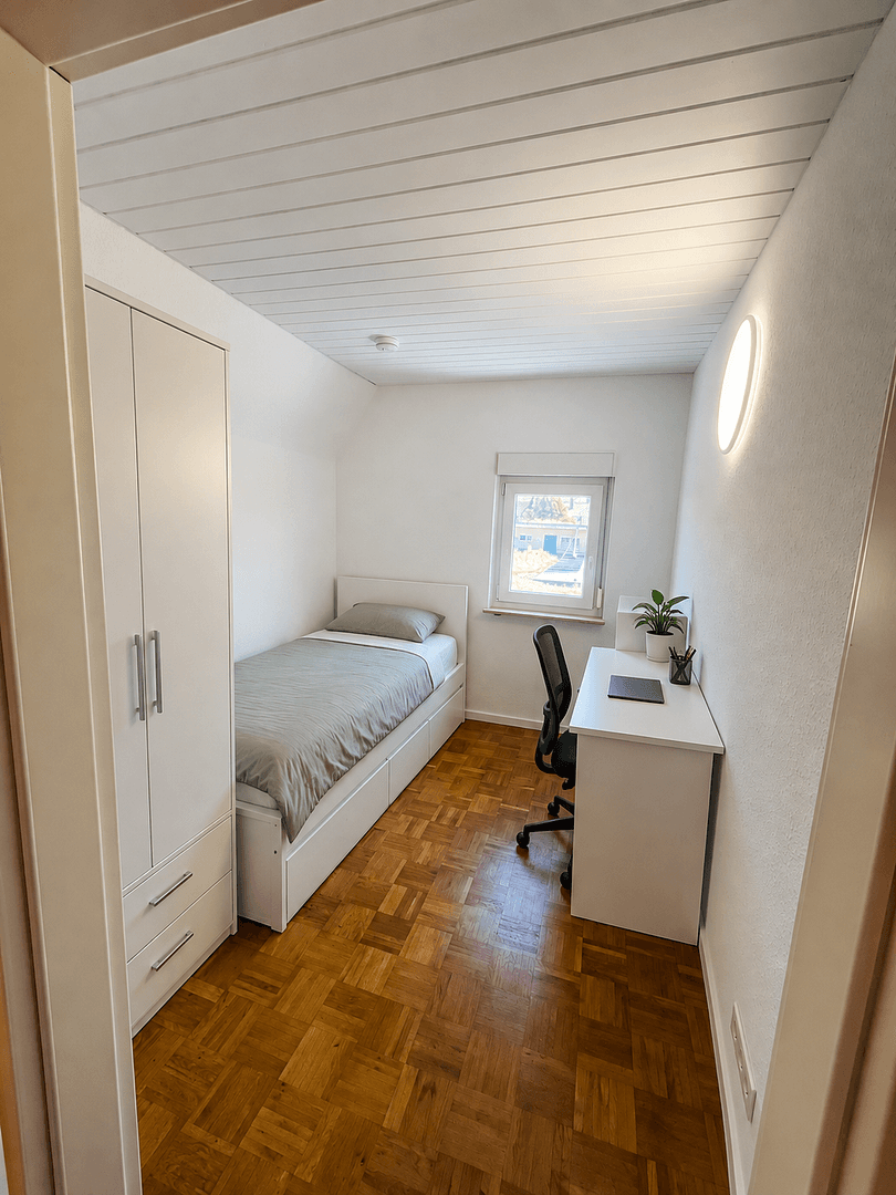 Pronájem bytu 9 m², Bottwarbahnstraße 25, Heilbronn, Bádensko-Württembersko Pronájem bytu 9 m², Bottwarbahnstraße 25, Heilbronn, Bádensko-Württembersko