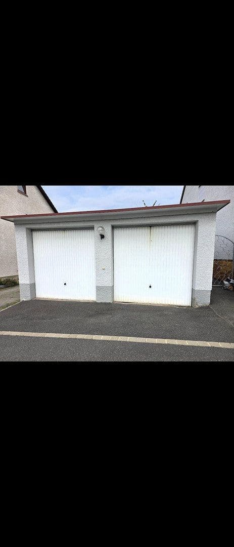 Pronájem bytu 5+1 120 m², Waldbüttelbrunn, Bavorsko Pronájem bytu 5+1 120 m², Waldbüttelbrunn, Bavorsko