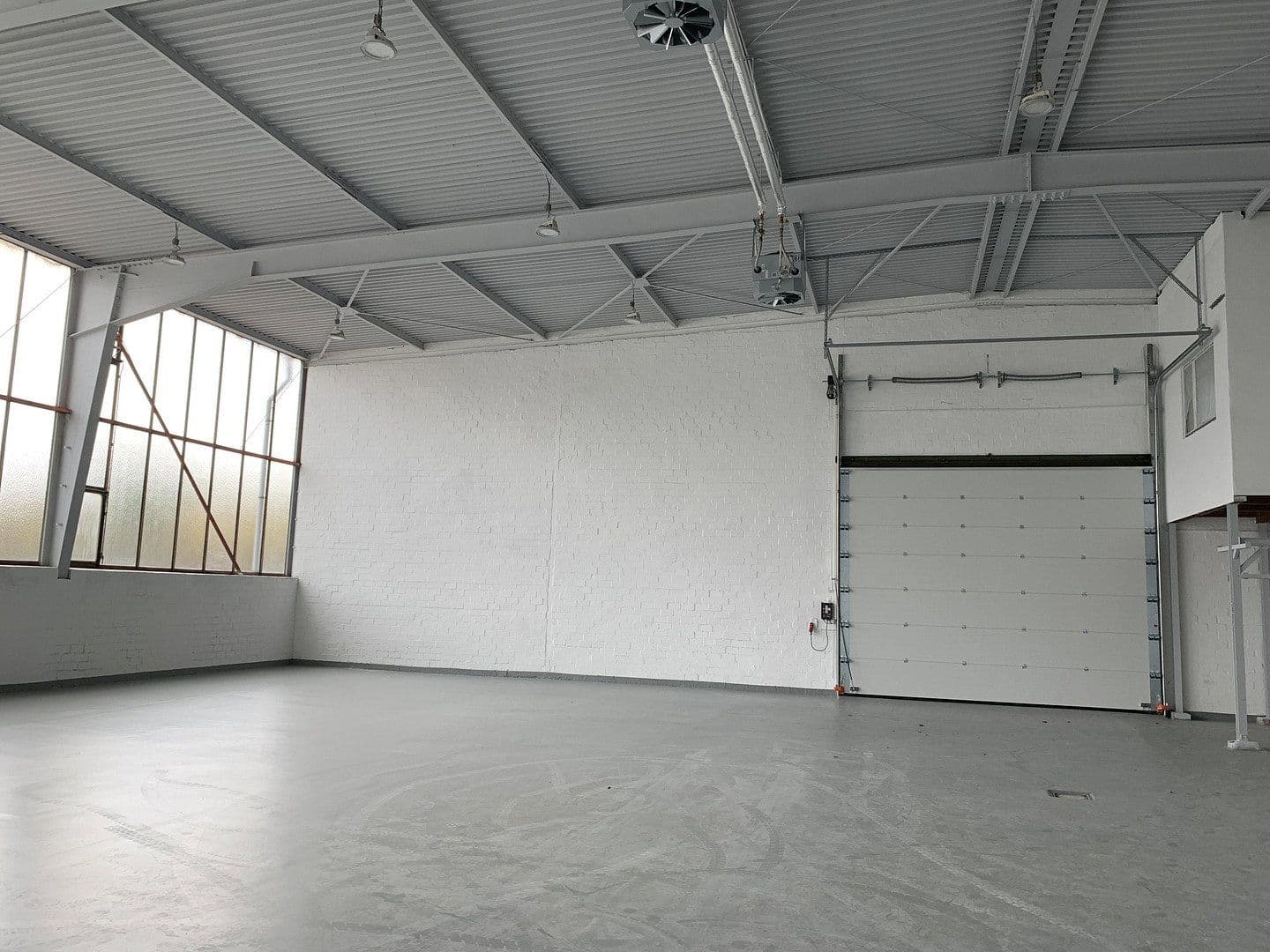 Pronájem nebytového prostoru 314 m², Rellingen, Šlesvicko-Holštýnsko Pronájem nebytového prostoru 314 m², Rellingen, Šlesvicko-Holštýnsko