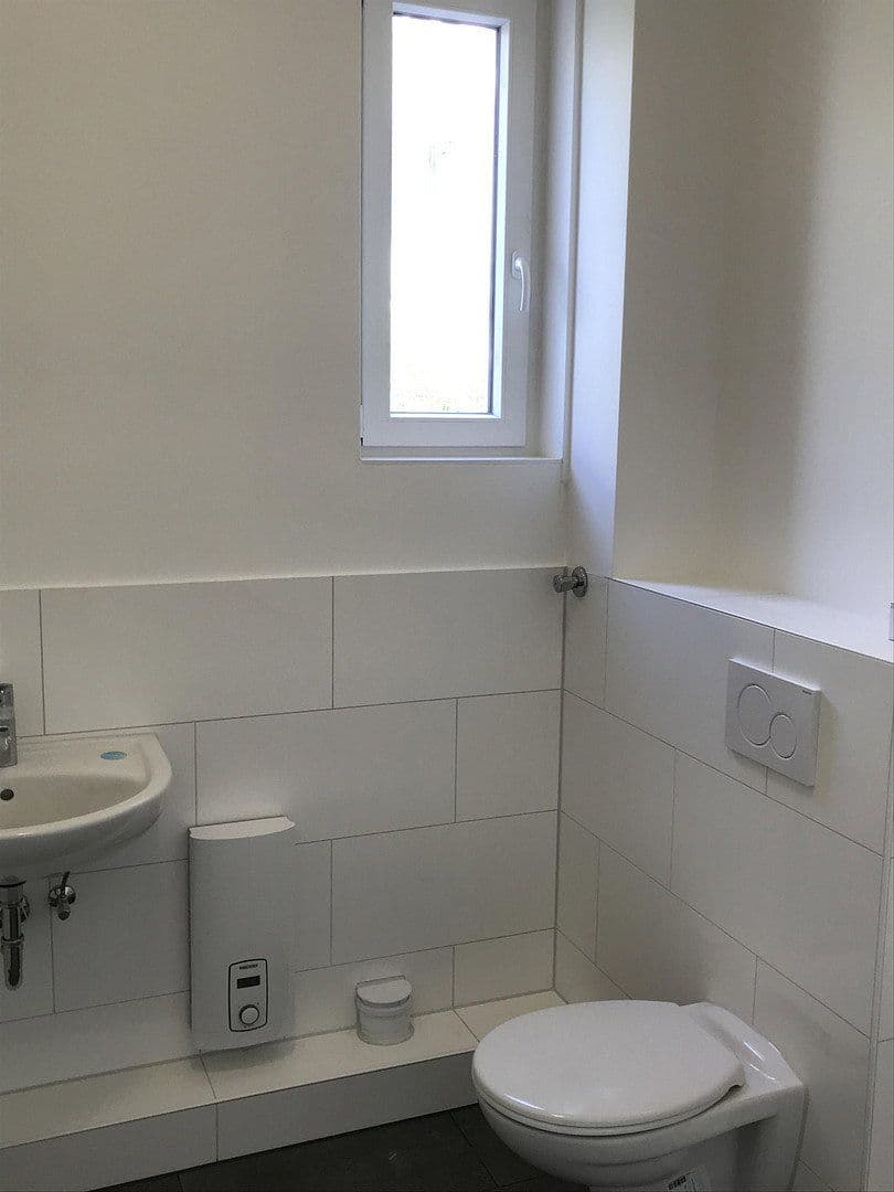 Pronájem nebytového prostoru 314 m², Rellingen, Šlesvicko-Holštýnsko Pronájem nebytového prostoru 314 m², Rellingen, Šlesvicko-Holštýnsko
