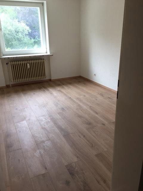 Pronájem bytu 4+1 91 m², Dr.-Wachler-Weg 37, Goslar, Dolní Sasko Pronájem bytu 4+1 91 m², Dr.-Wachler-Weg 37, Goslar, Dolní Sasko