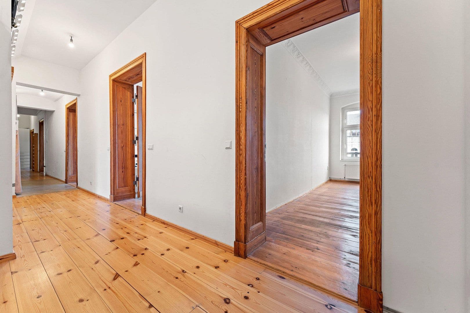 Prodej bytu 6+1 217 m², Kastanienallee 32, Berlin, Berlín Prodej bytu 6+1 217 m², Kastanienallee 32, Berlin, Berlín