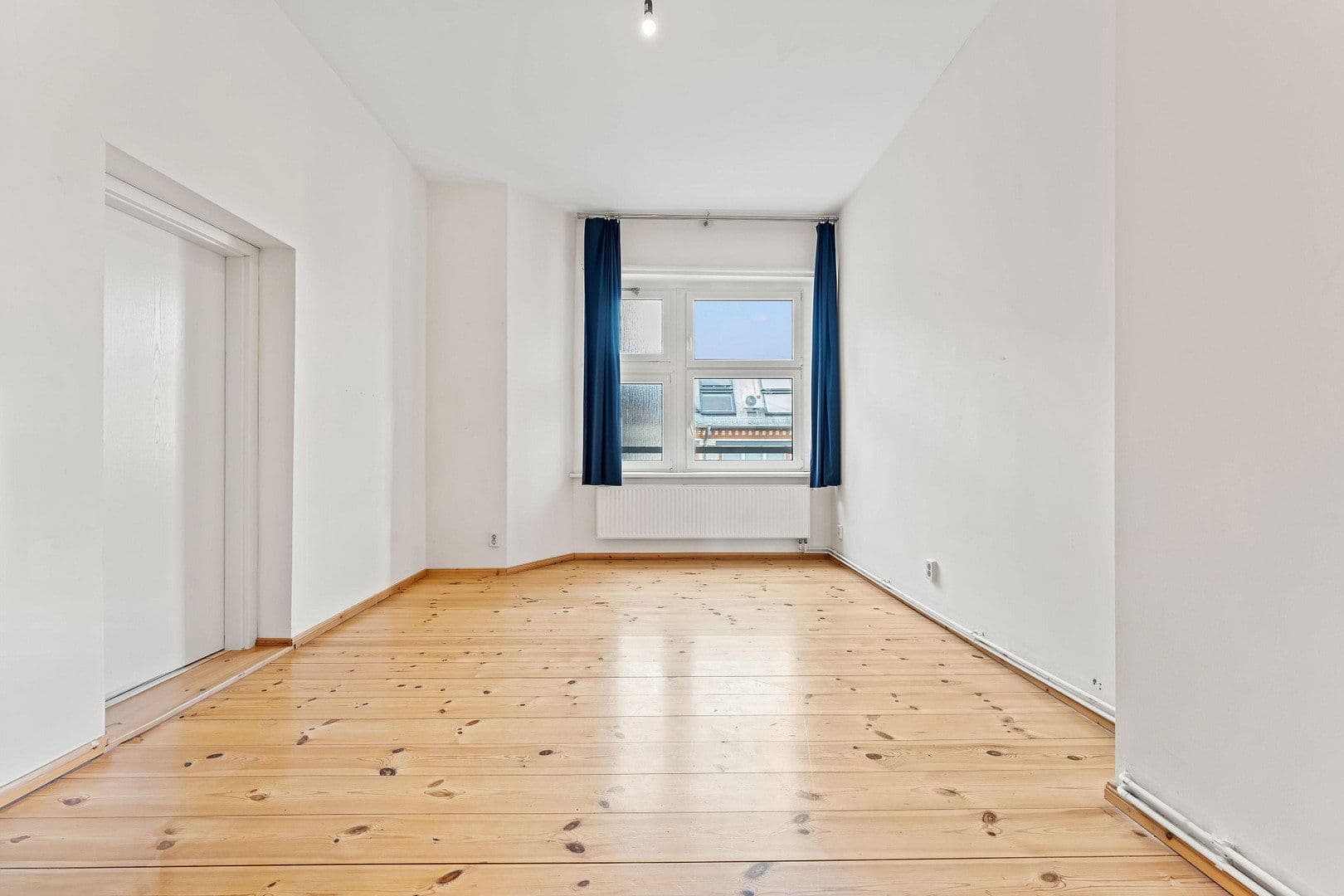 Prodej bytu 6+1 217 m², Kastanienallee 32, Berlin, Berlín Prodej bytu 6+1 217 m², Kastanienallee 32, Berlin, Berlín