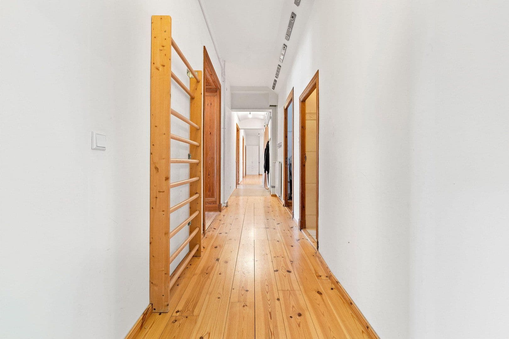 Prodej bytu 6+1 217 m², Kastanienallee 32, Berlin, Berlín Prodej bytu 6+1 217 m², Kastanienallee 32, Berlin, Berlín