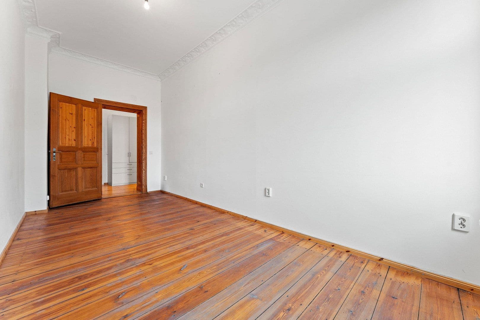 Prodej bytu 6+1 217 m², Kastanienallee 32, Berlin, Berlín Prodej bytu 6+1 217 m², Kastanienallee 32, Berlin, Berlín