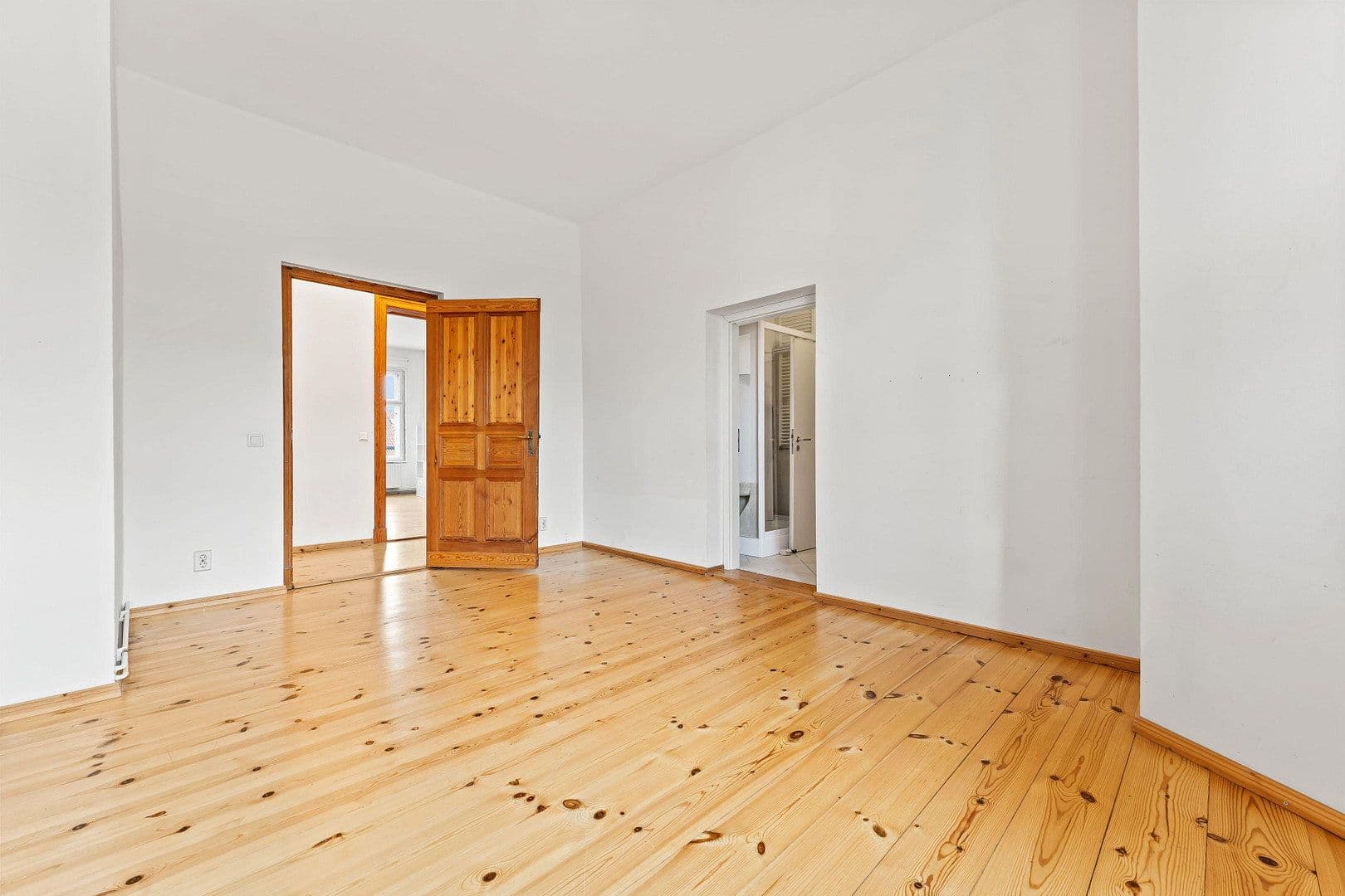 Prodej bytu 6+1 217 m², Kastanienallee 32, Berlin, Berlín Prodej bytu 6+1 217 m², Kastanienallee 32, Berlin, Berlín